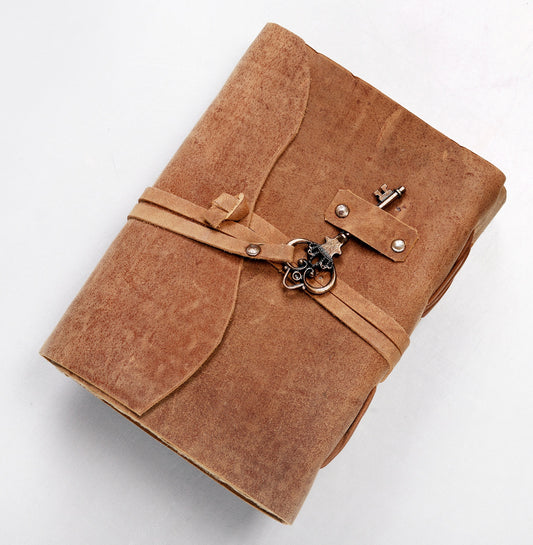 Handmade Vintage Leather Journal – Travel Diary Notebook with Key & Pen Loop, Leather-Bound Sketchbook, Drawing Journal, Vintage Paper Book of Shadows